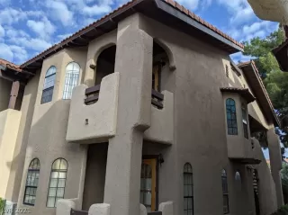 Photo #2: 2307939 Listing 