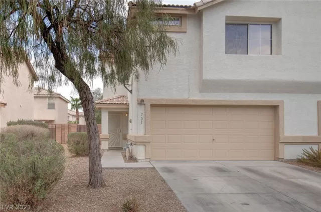 MLS: 2308019 Condo For Sale