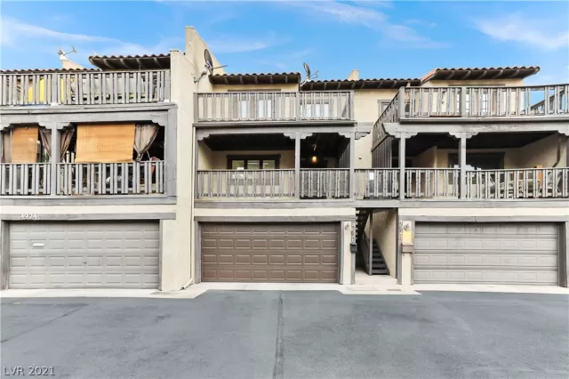 MLS: 2308029 Condo For Sale