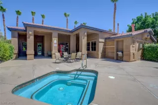 Photo #5: 2308055 Listing 