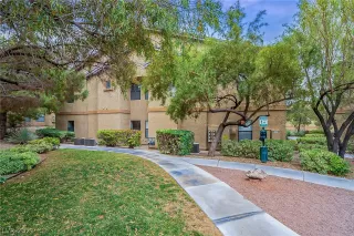 Photo #6: 2308140 Listing