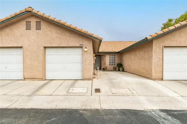 MLS: 2308213 Condo For Sale