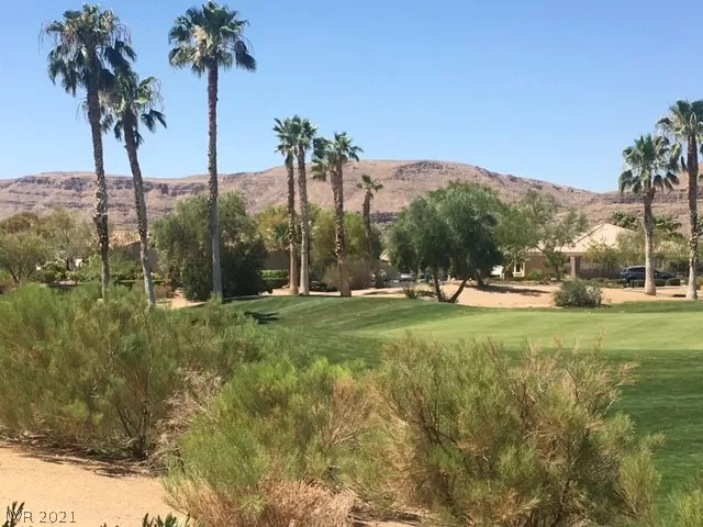 MLS: 2308234 Condo For Sale