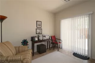 Photo #6: 2308260 Listing