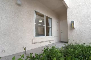 Photo #2: 2308263 Listing