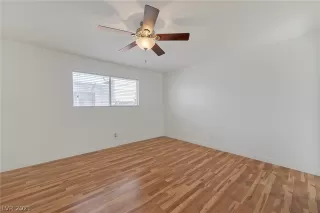 Photo #4: 2308264 Listing 