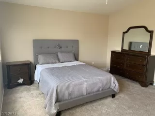 Photo #4: 2308270 Listing 