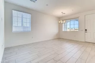 Photo #1: 2308295 Listing