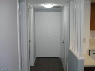 Photo #1: 2308327 Listing