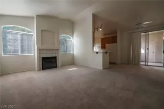 Photo #2: 2308353 Listing