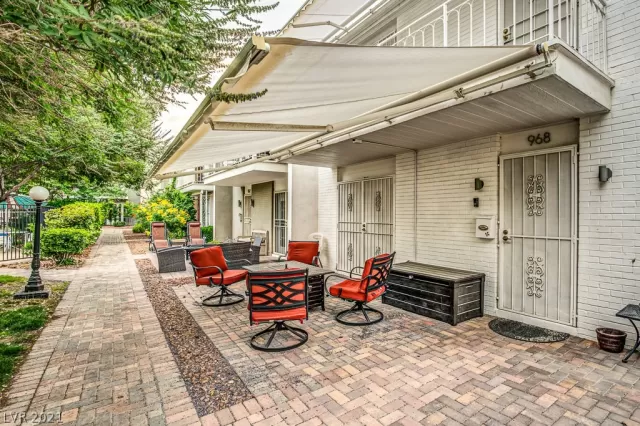 MLS: 2308380 Condo For Sale