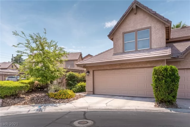 MLS: 2308453 Condo For Sale