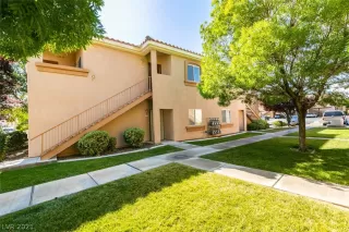 Photo #1: 2308488 Listing 