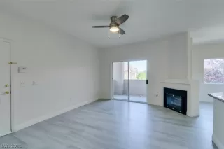 Photo #6: 2308488 Listing 