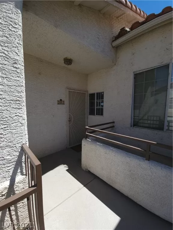 MLS: 2308526 Condo For Sale