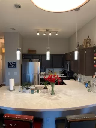 Photo #1: 2308541 Listing 