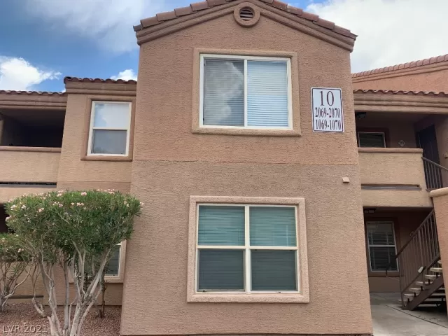 MLS: 2308573 Condo For Sale