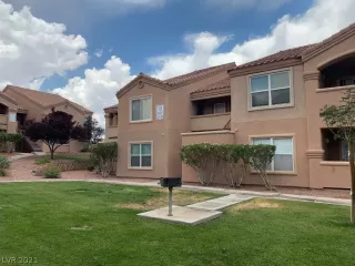 Photo #1: 2308573 Listing 