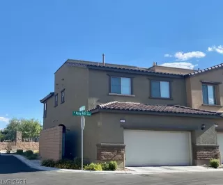 Photo #3: 2308594 Listing 