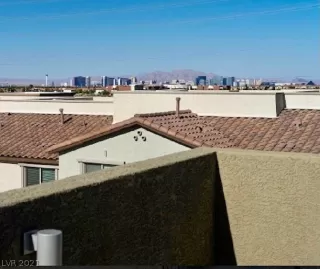 Photo #5: 2308594 Listing 