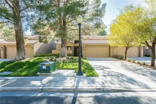 Photo #3: 2308609 Listing 