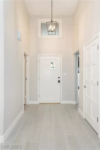 Photo #6: 2308609 Listing 