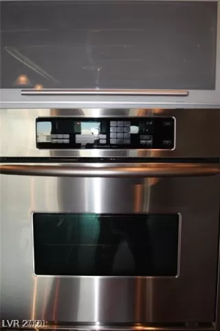 Photo #2: 2308644 Listing