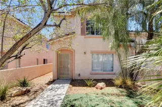 Photo #1: 2308662 Listing 