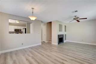 Photo #2: 2308662 Listing 