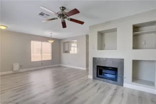 Photo #6: 2308662 Listing 