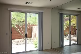 Photo #4: 2308680 Listing 