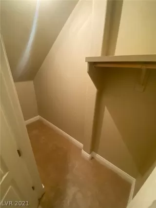 Photo #3: 2308703 Listing 