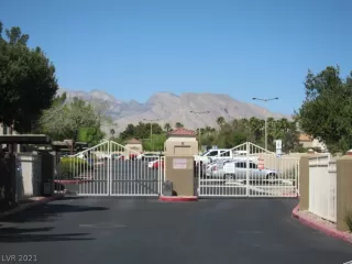 Photo #1: 2308720 Listing