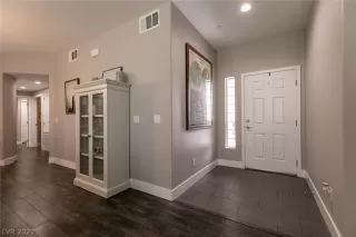 Photo #2: 2308723 Listing 