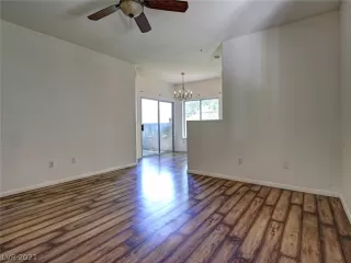 Photo #3: 2308750 Listing 