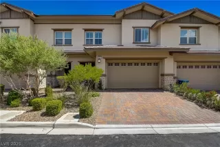 Photo #1: 2308833 Listing 