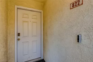 Photo #3: 2308834 Listing