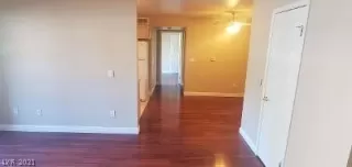 Photo #6: 2308862 Listing