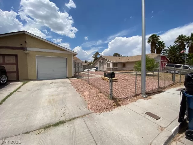 MLS: 2308866 Condo For Sale