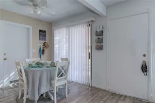 Photo #5: 2308968 Listing