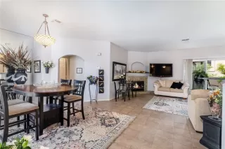 Photo #1: 2308983 Listing