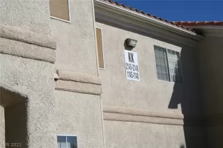 Photo #2: 2309019 Listing