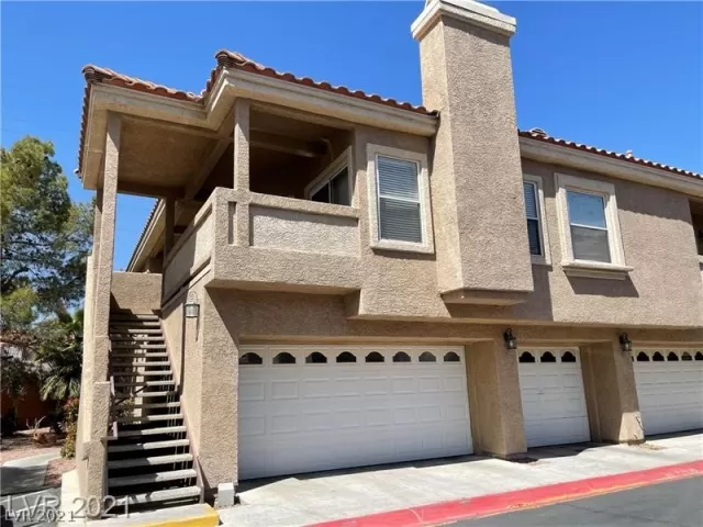 MLS: 2309039 Condo For Sale