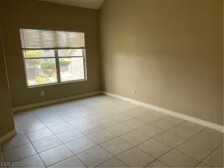 Photo #1: 2309039 Listing 