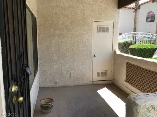 Photo #1: 2309041 Listing 