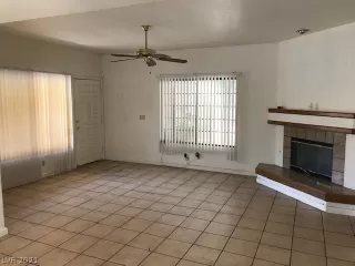 Photo #4: 2309041 Listing 