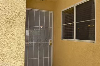 Photo #2: 2309058 Listing 