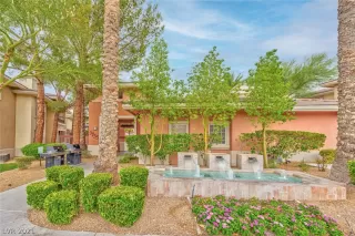 Photo #1: 2309099 Listing 