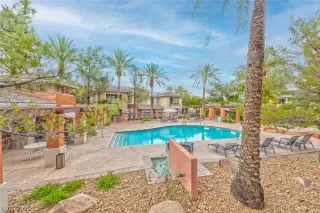 Photo #2: 2309099 Listing 