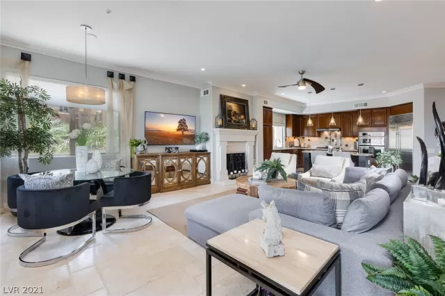 MLS: 2309101 Condo For Sale